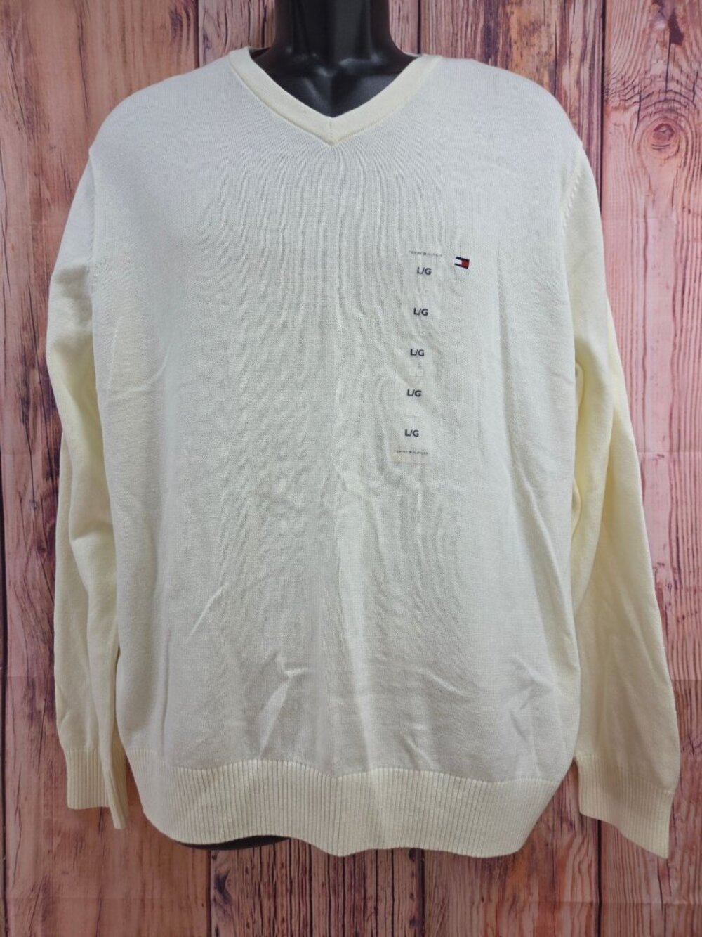 Tommy Hilfiger Mens Ivory V-Neck Sweater Size Large NWT